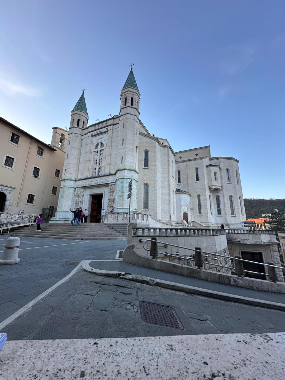 B&B Palazzo Sassatelli Cascia Exterior foto